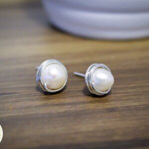 Elegant Silver Pearl Stud Earrings